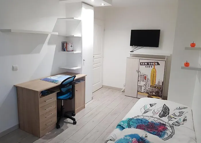 Superbe Au Calme Proche De La Apartament *
